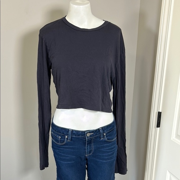 SPRWMN Love Edit Tee Long Sleeve Crop Top Navy Blue Crew Neck Sz S NEW - Picture 2 of 9